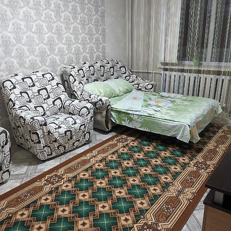 Квартира В Районе Жд Вокзала Shchuchinsk Exterior photo